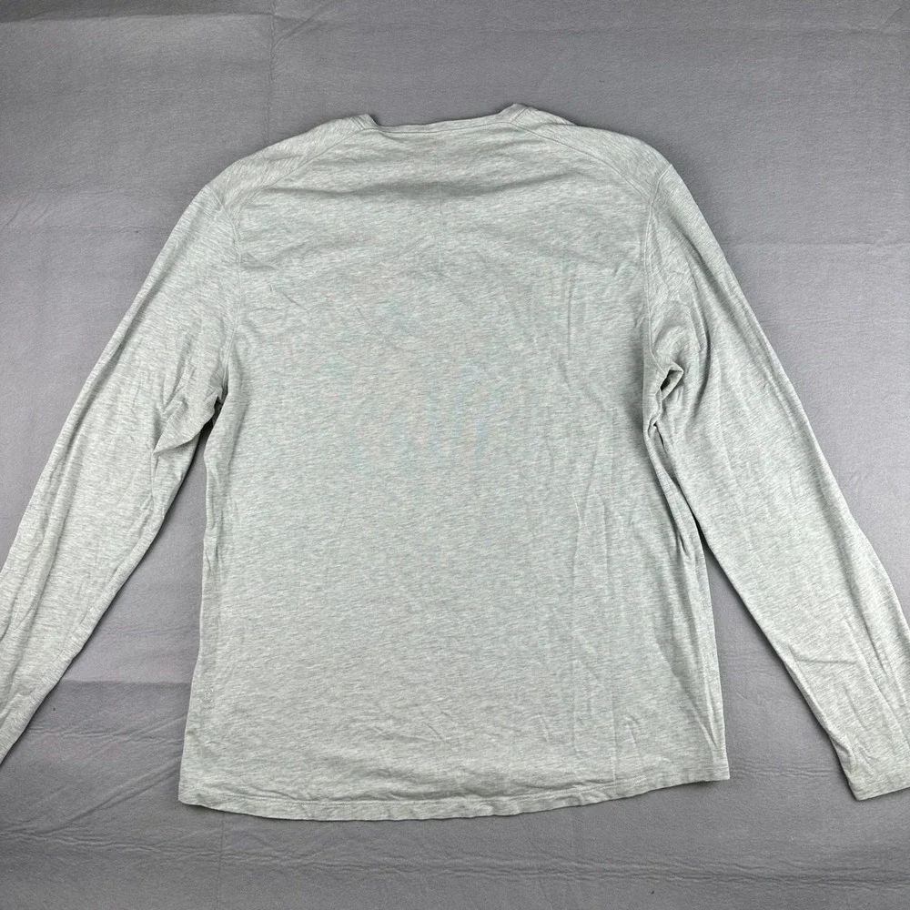 Lululemon Mens Long Sleeve Henley Shirt Gray Heathered Logo Top Size Medium